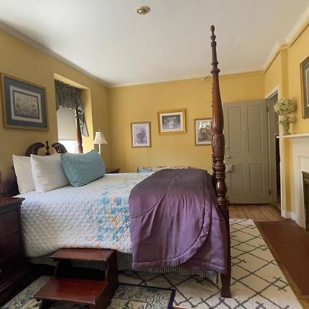 Wayside Inn Bed And Breakfast Ellicott City Esterno foto