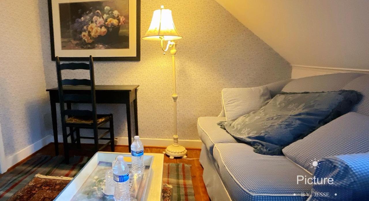 Wayside Inn Bed And Breakfast Ellicott City Esterno foto