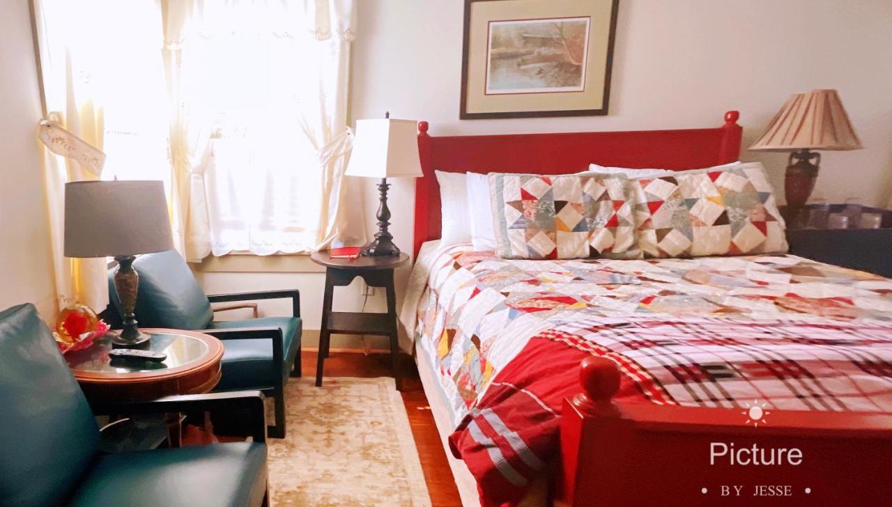Wayside Inn Bed And Breakfast Ellicott City Esterno foto