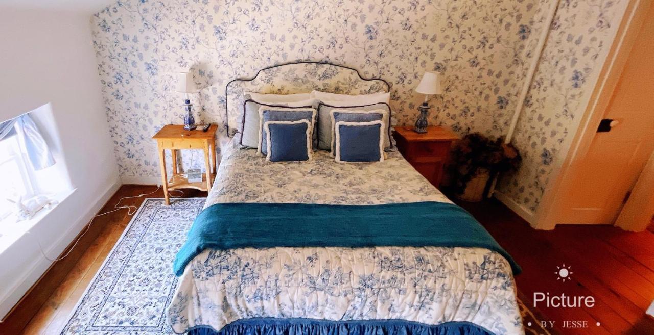 Wayside Inn Bed And Breakfast Ellicott City Esterno foto
