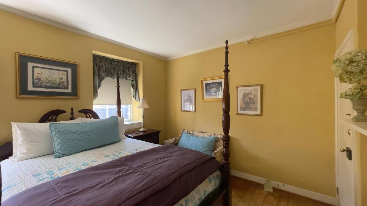 Wayside Inn Bed And Breakfast Ellicott City Esterno foto
