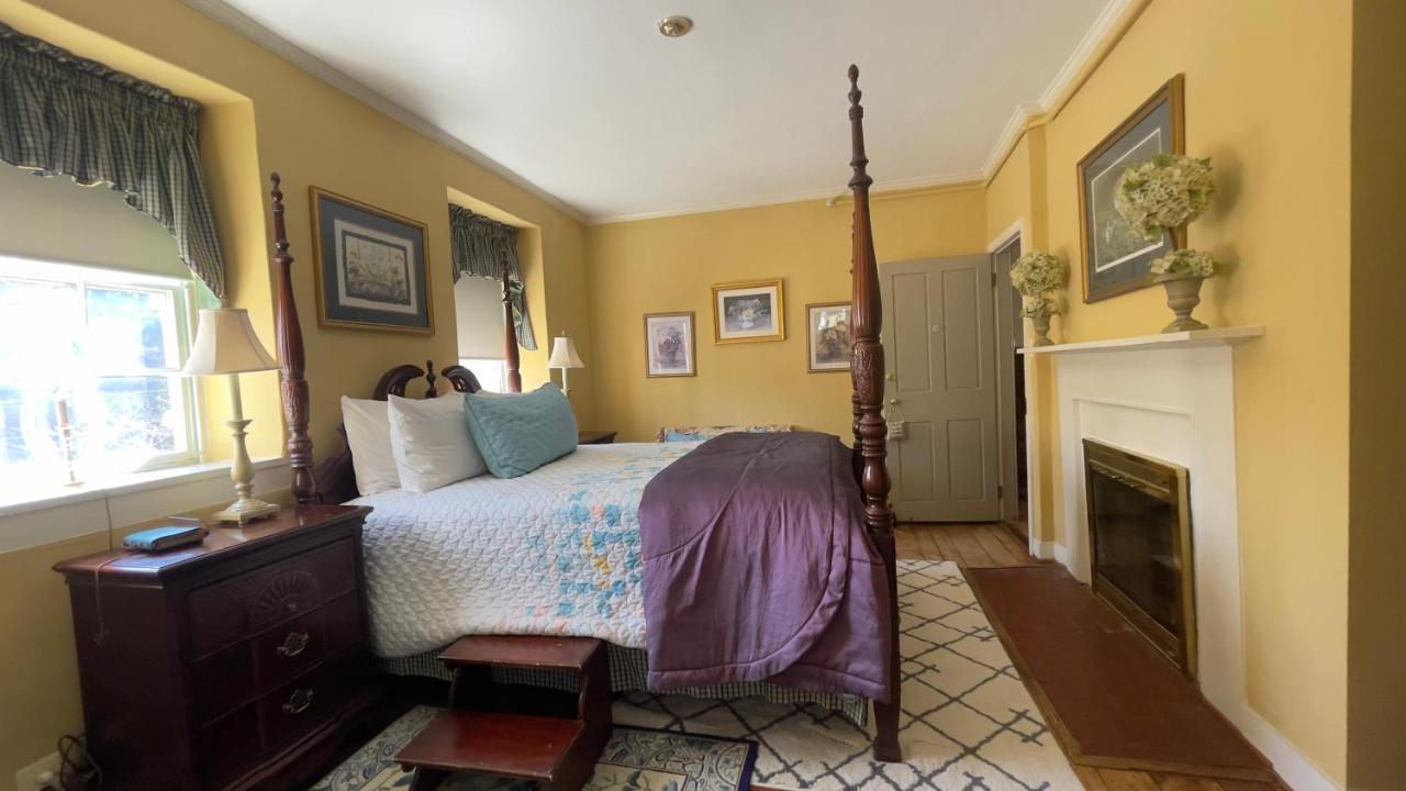 Wayside Inn Bed And Breakfast Ellicott City Esterno foto