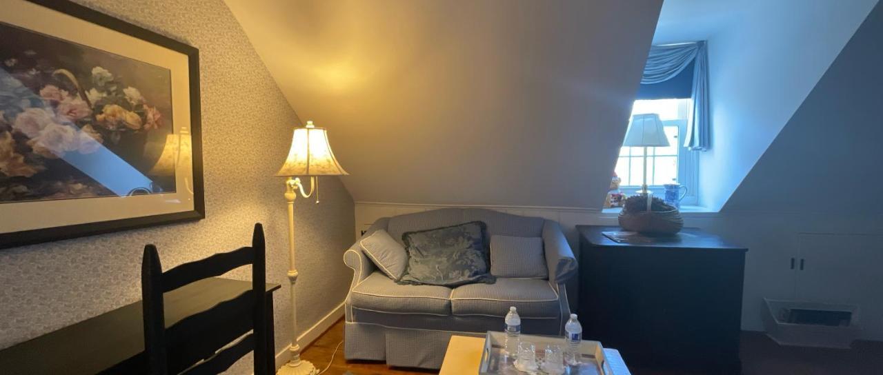 Wayside Inn Bed And Breakfast Ellicott City Esterno foto