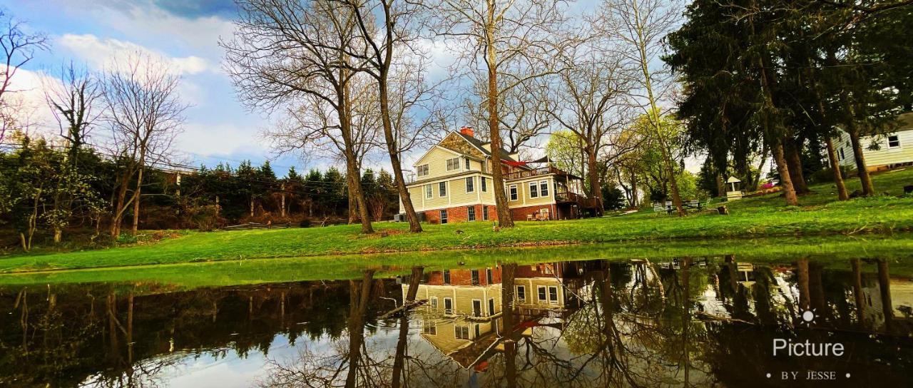 Wayside Inn Bed And Breakfast Ellicott City Esterno foto