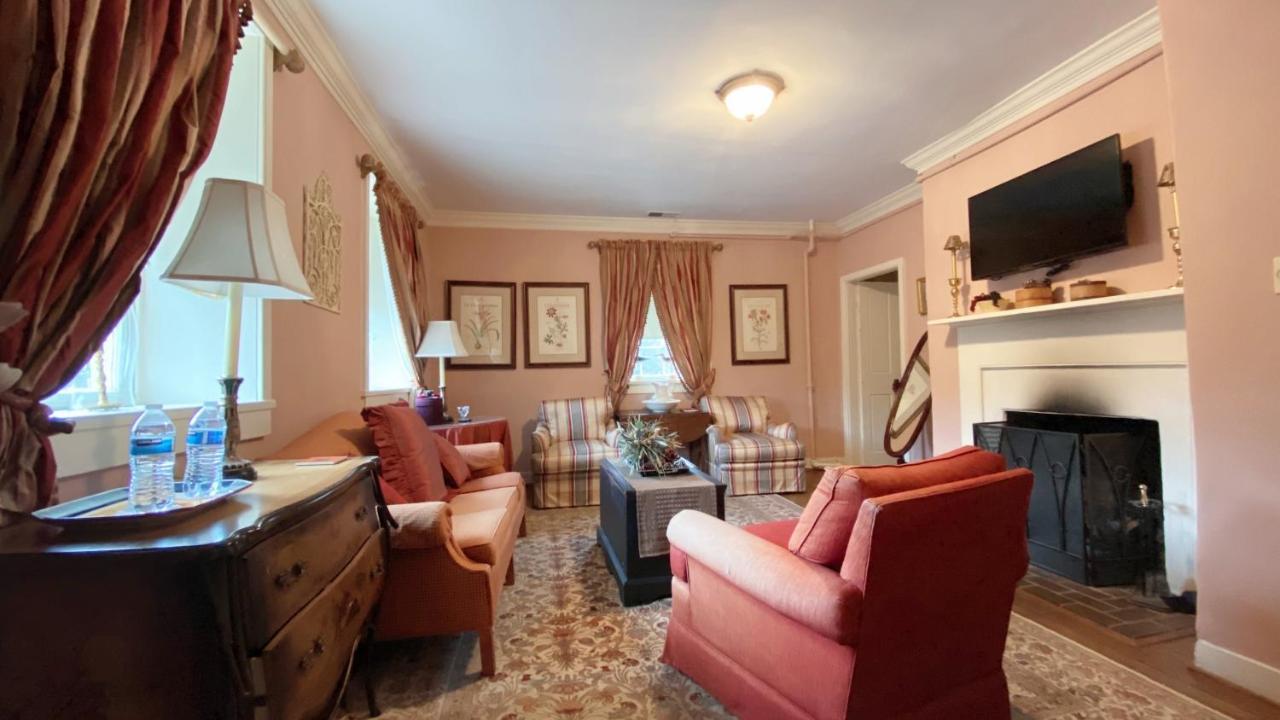Wayside Inn Bed And Breakfast Ellicott City Esterno foto